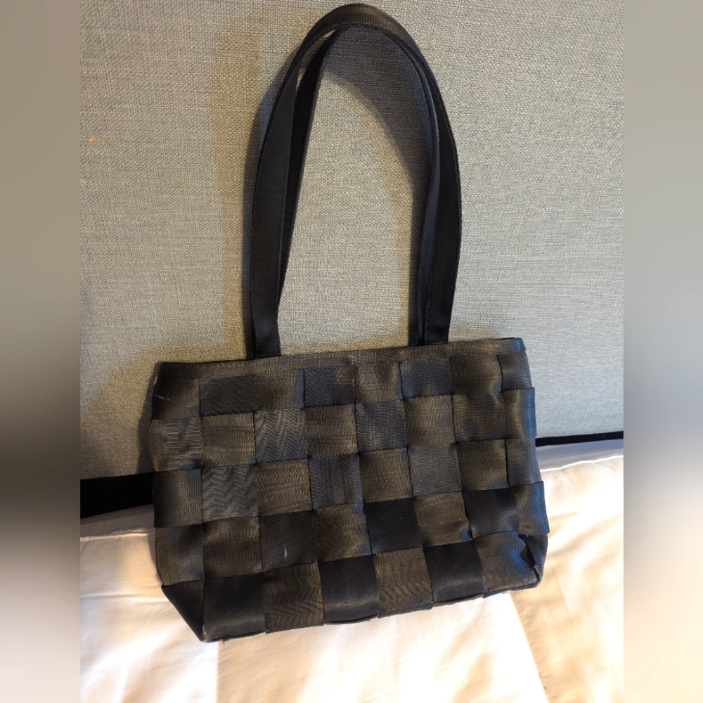 Harvey's original seatbelt bag black shiny